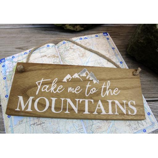 mountains sign.png