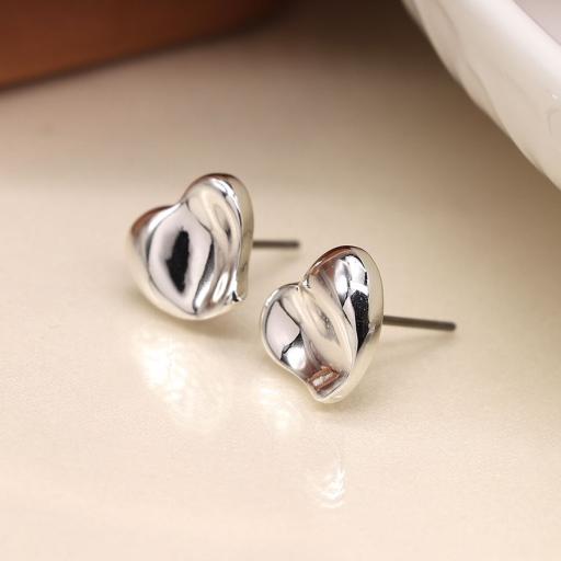 PEACE OF MIND SILVER PLATED WAVY HEART STUDS