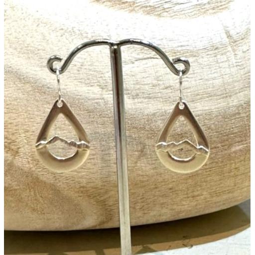 PEAR DROP MOUNTAIN EARRINGS IN STERLING SILVER